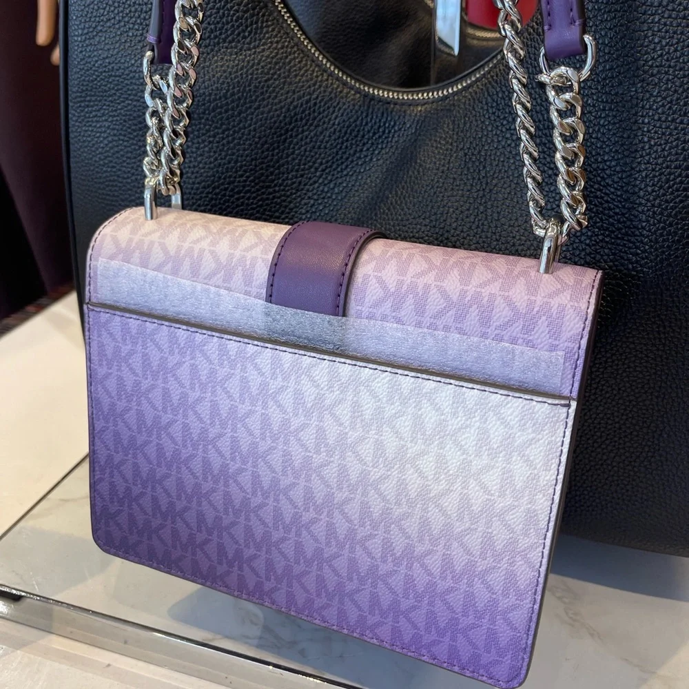 MICHAEL KORS Greenwich Md Ombré Signature Logo Tri-Fold Wallet
Dark Purple Multi - Picture 13 of 16